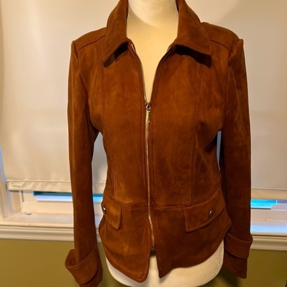 TAHARI suede/leather zip up jacket- whiskey brown size small, shoulder pads